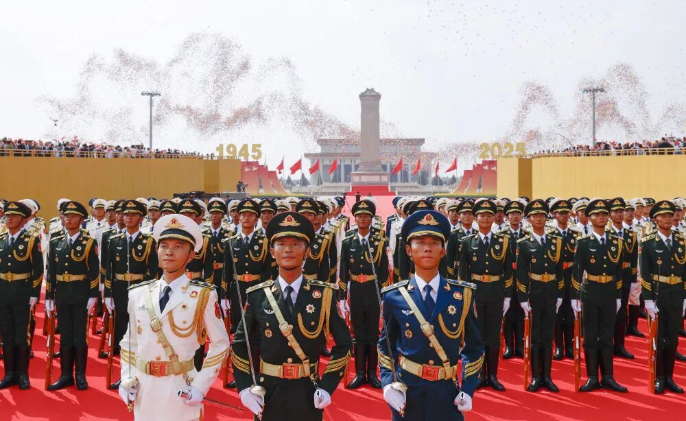 九三阅兵：致敬伟大胜利！